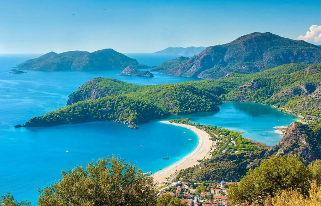 turkey-Oludeniz-beach-sea-and-lagoon