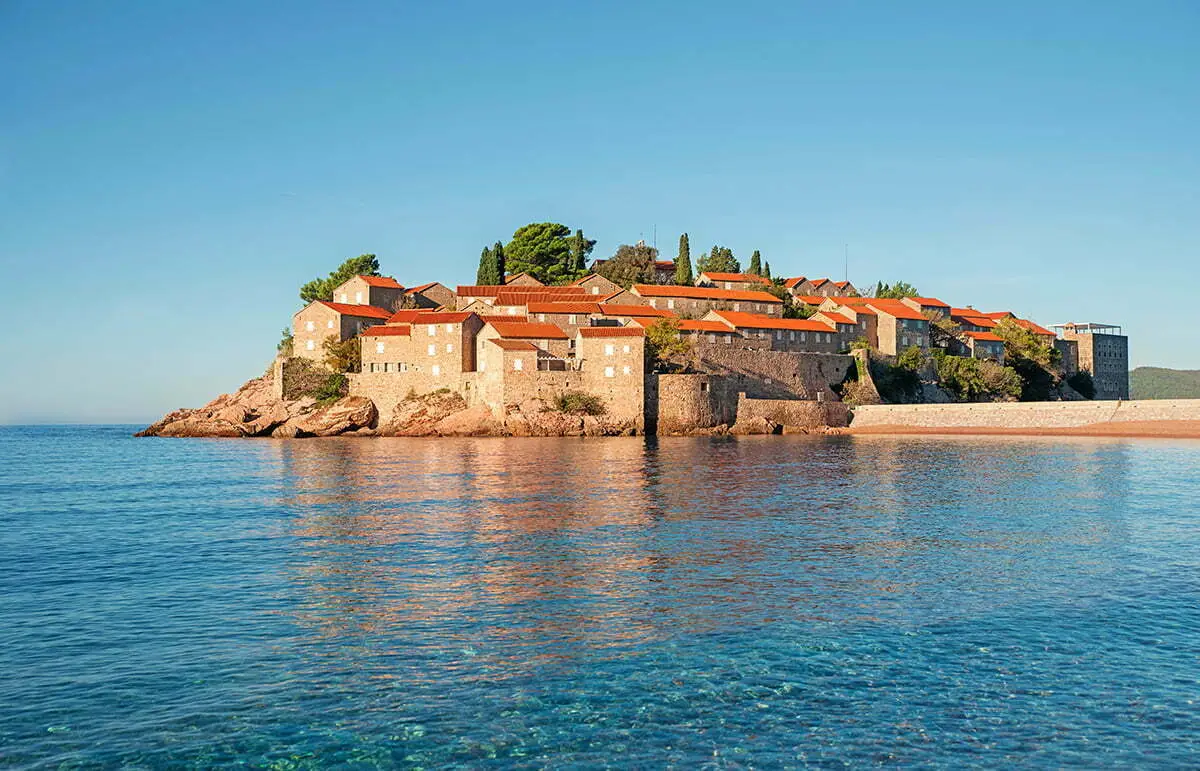 Sveti Stefan Peninsula – Historic Village and Luxury Resort on Montenegro’s Adriatic Coast