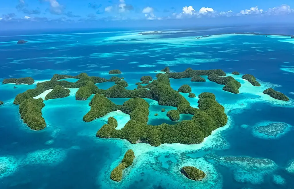 thumbnail-palau-AdobeStock_526087402