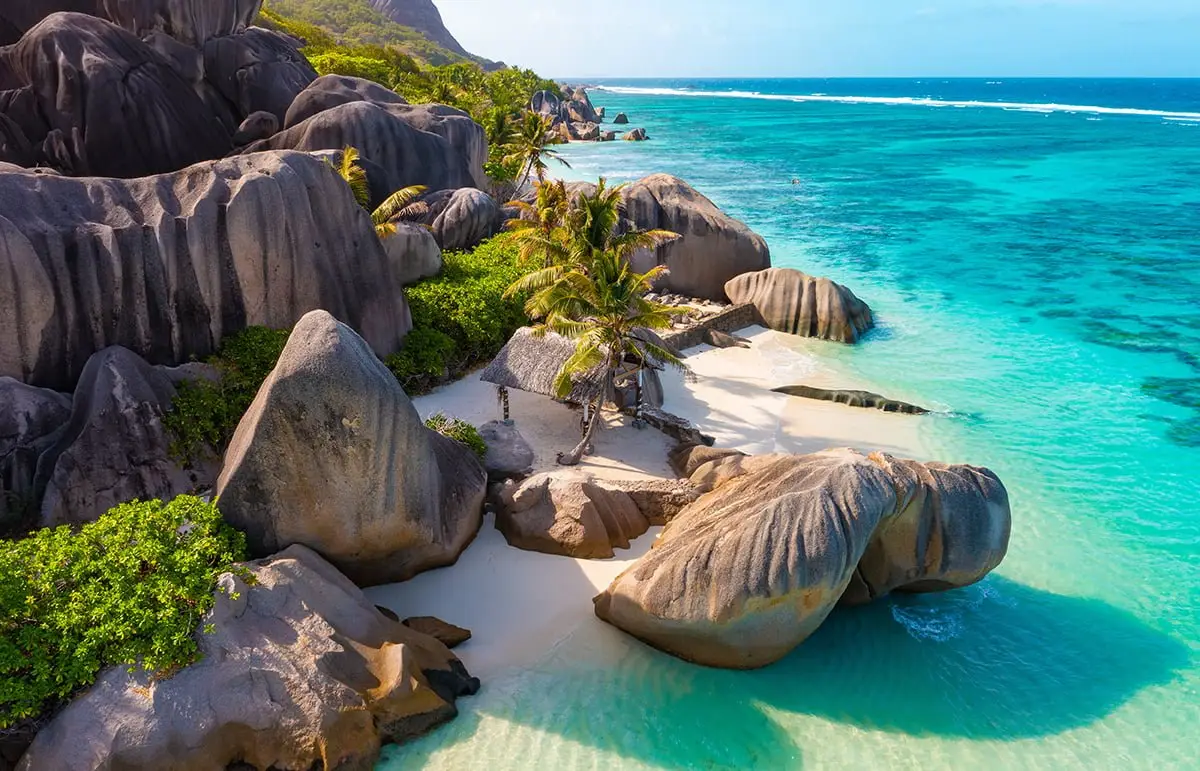 thumbnail-seychelles-AdobeStock_530135450