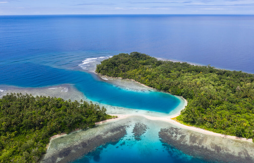 Beautiful Islands Reef and Beach in Papua New Guinea