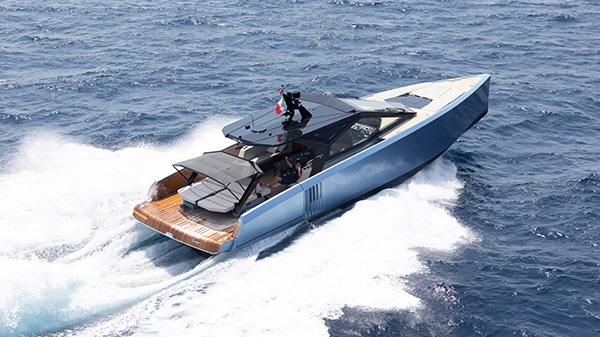 day boat-thumbnail-charter-yacht-type