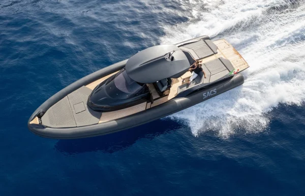 SACS 15m RIB – Luxury RIB Cruising at Sea