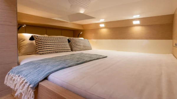 Sacs Rebel 47 for charter on the French Riviera, ideal for beach club transfers, day trips, and luxury cruising from St-Tropez to Monaco.