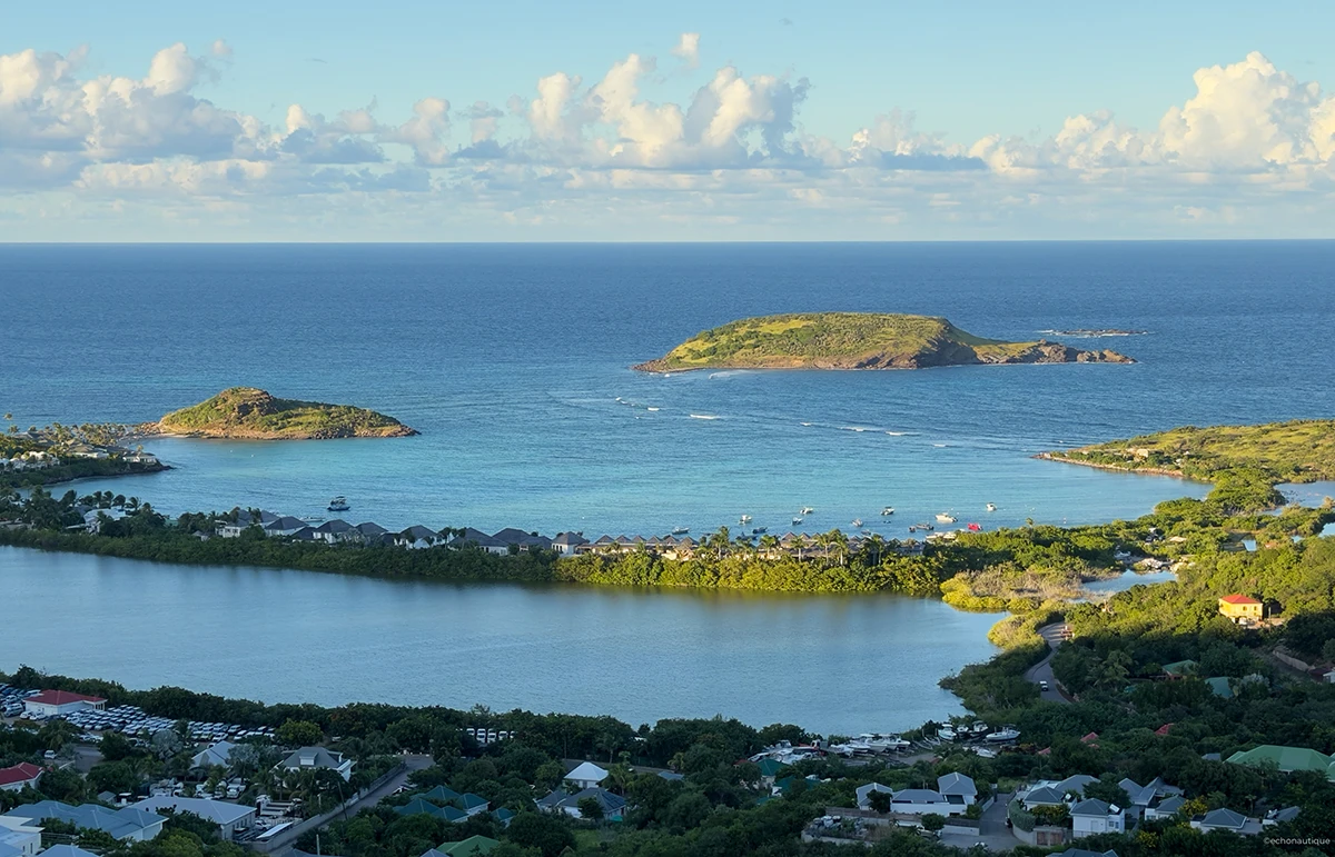 Grand Cul-de-Sac lagoon, Saint Barthélemy – shallow turquoise waters and protected bay