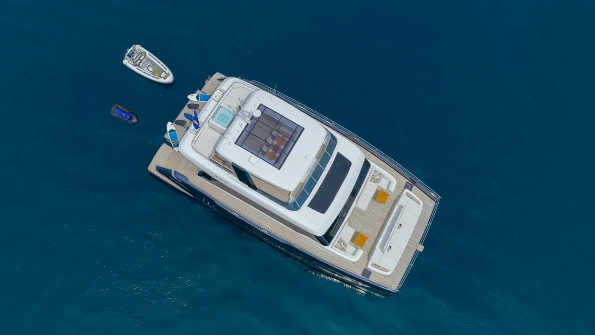 Shell Colibri Layout Sunreef 80 Power Catamaran Charter Costa Rica | COLIBRI